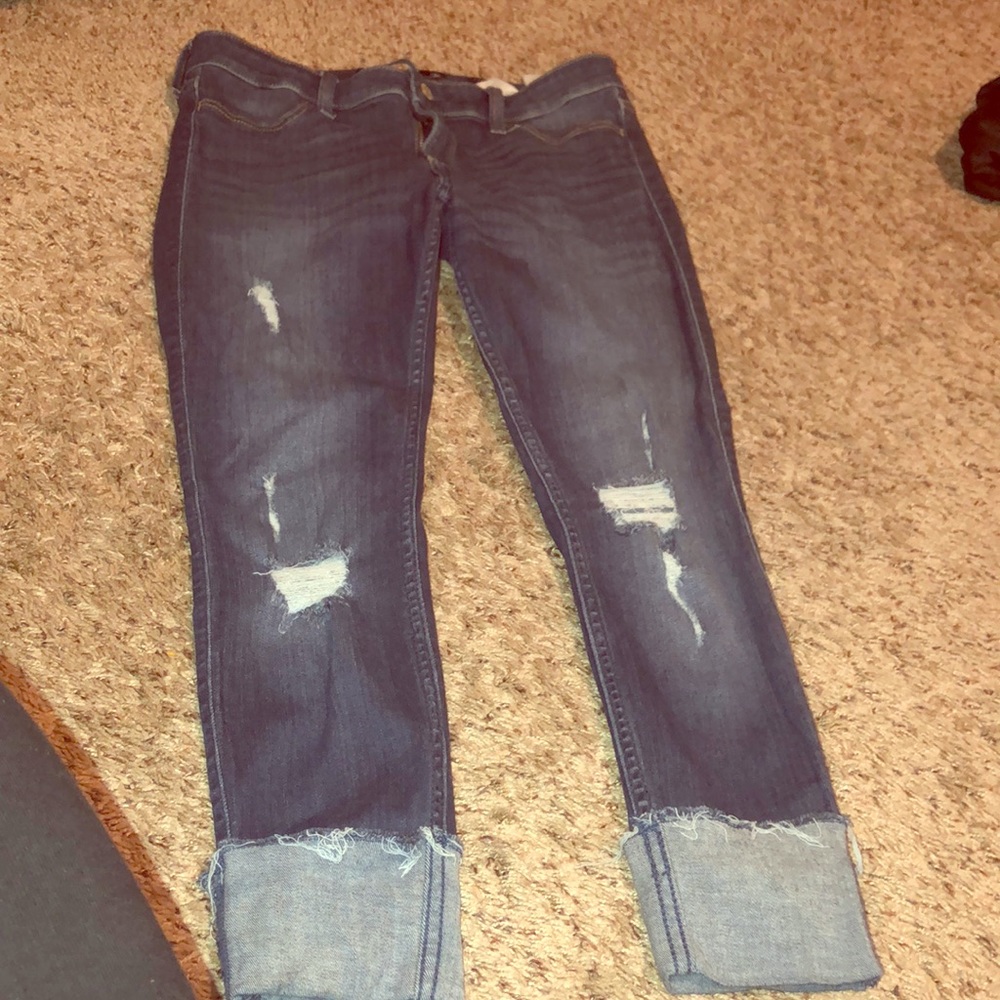 Hollister jeans size 9